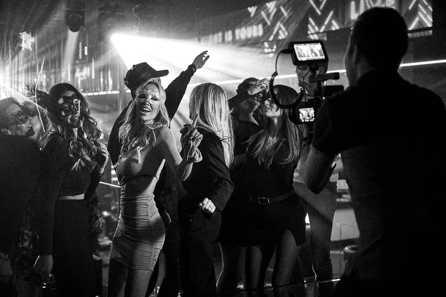 Opnames van de videoclip Neem ik je mee